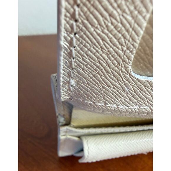 Louis Vuitton Damier Azur Sarah Wallet - Picture 8 of 9